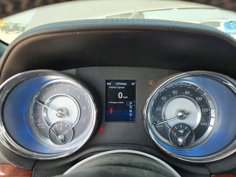 2013 CHRYSLER 300   