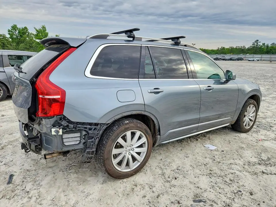 2018 VOLVO XC90 T6  