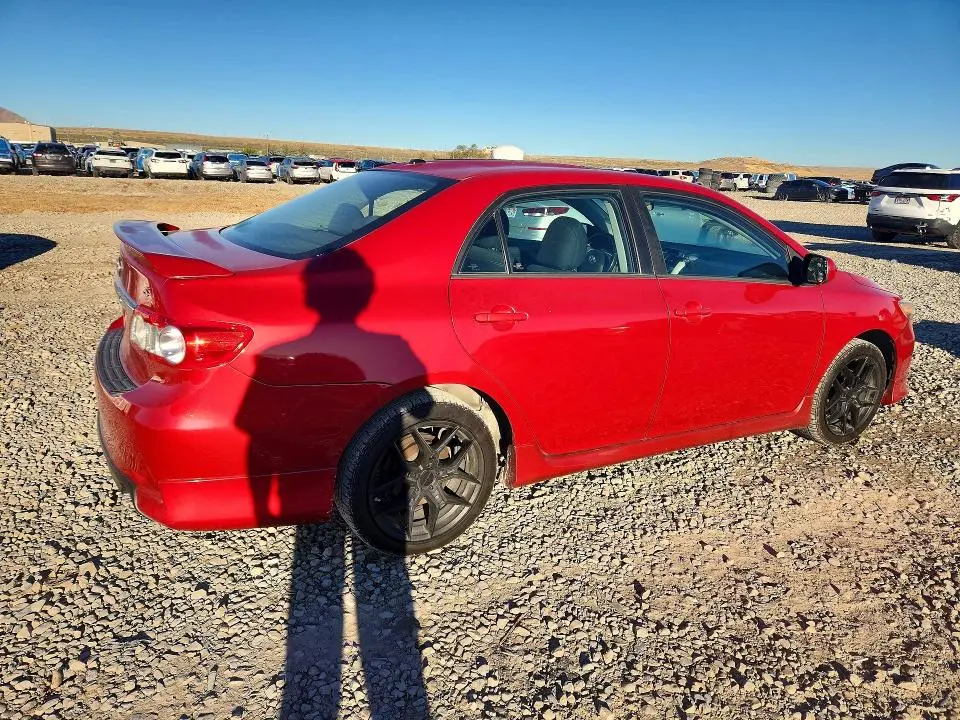 2013 TOYOTA COROLLA S  