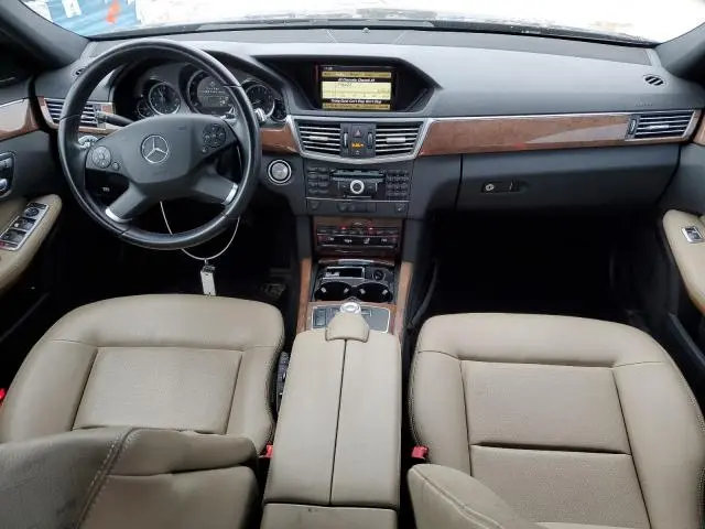 2010 MERCEDES-BENZ E 350  