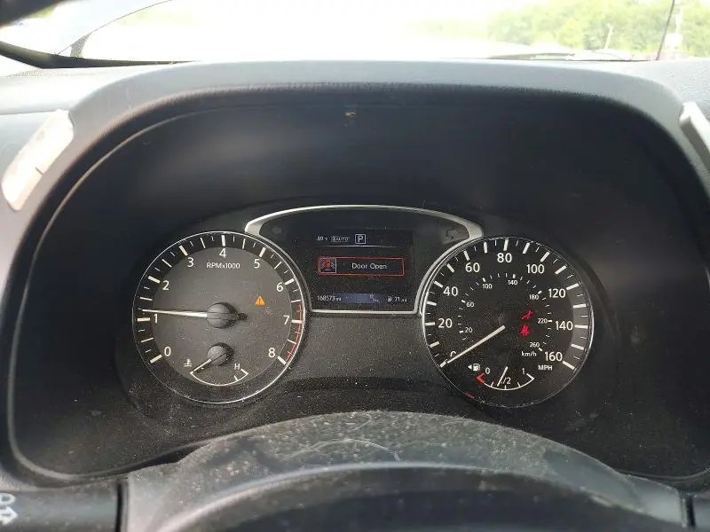 2016 NISSAN PATHFINDER PLATINUM  