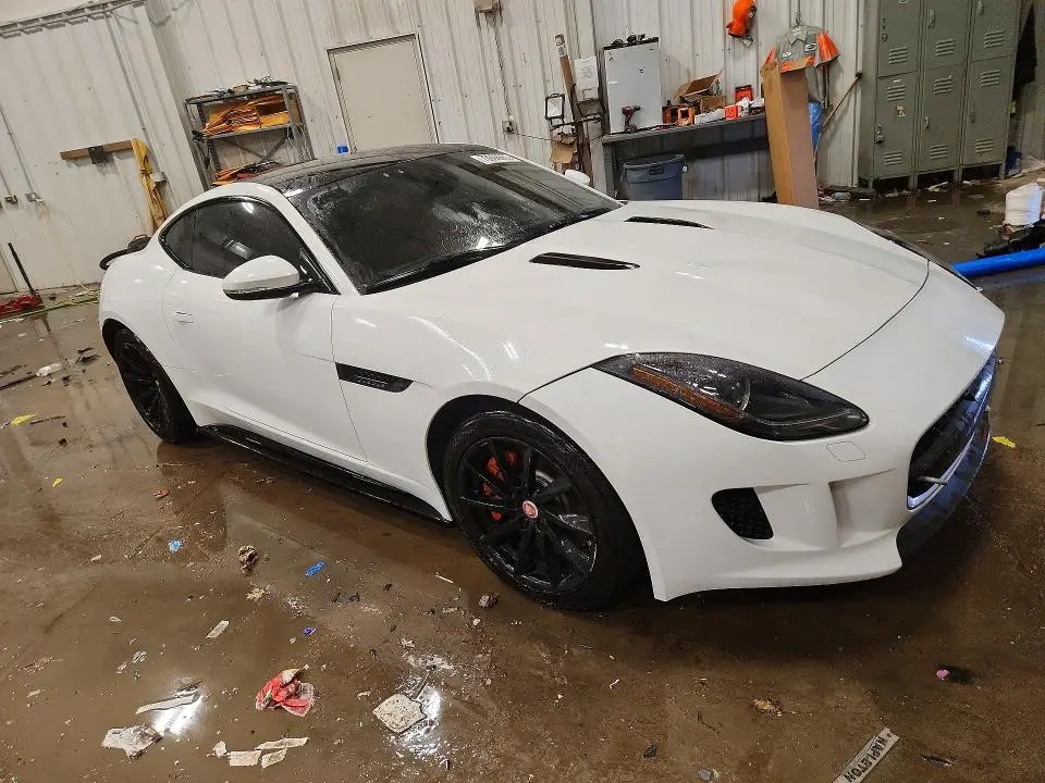 2015 JAGUAR F-TYPE   