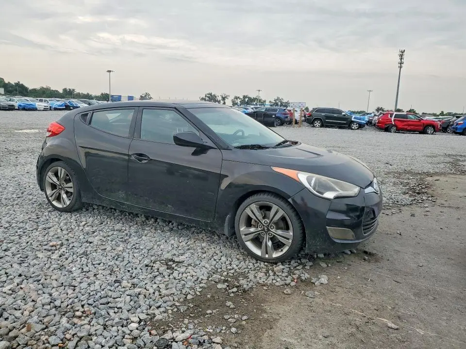 2012 HYUNDAI VELOSTER BASE  