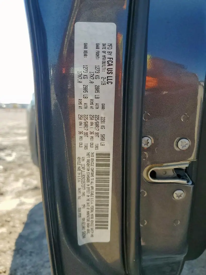 2019 JEEP CHEROKEE LATITUDE PLUS  