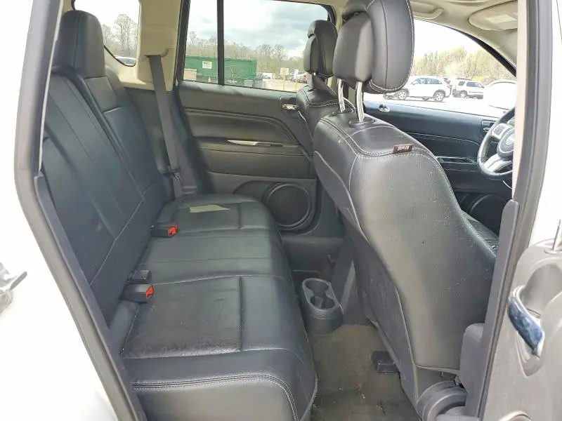 2016 JEEP COMPASS LATITUDE  
