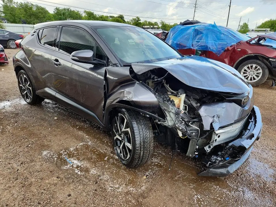 2019 TOYOTA C-HR LIMITED  
