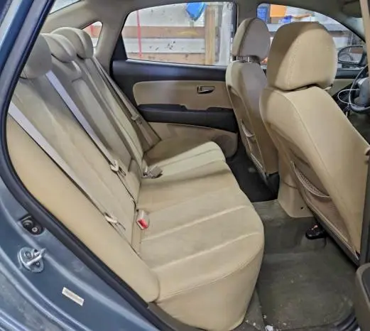 2010 HYUNDAI ELANTRA BLUE  