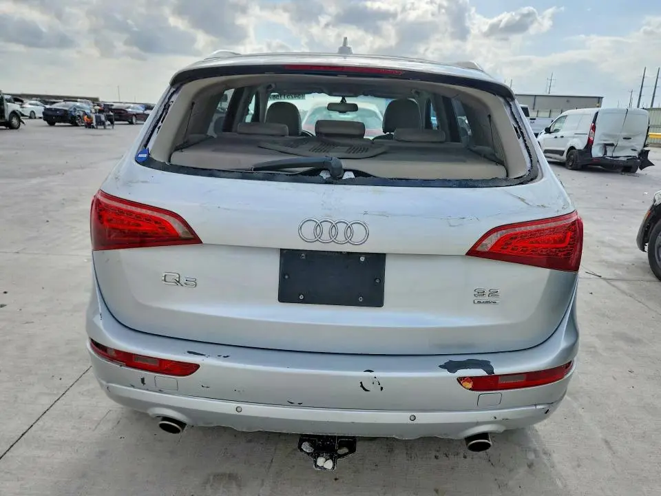 2010 AUDI Q5 PRESTIGE  