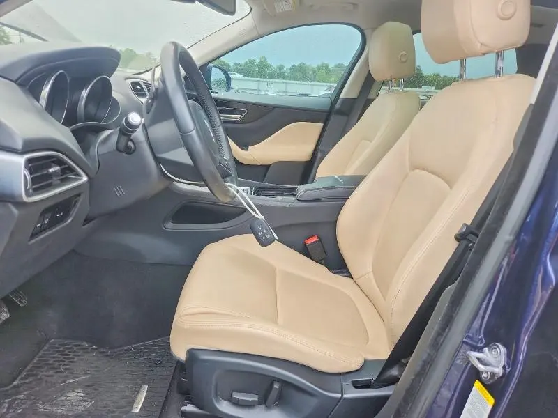 2018 JAGUAR F-PACE PREMIUM  