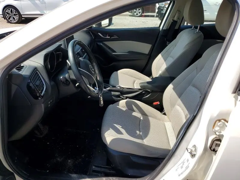 2016 MAZDA 3 TOURING  