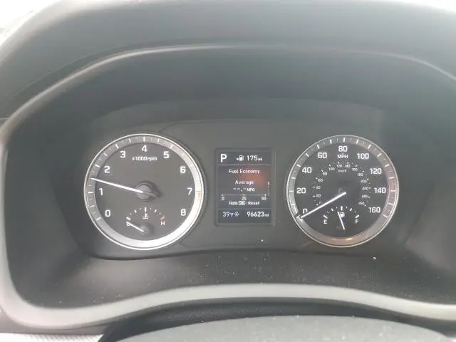 2018 HYUNDAI SONATA SE  