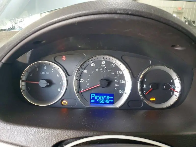 2010 HYUNDAI SONATA GLS  