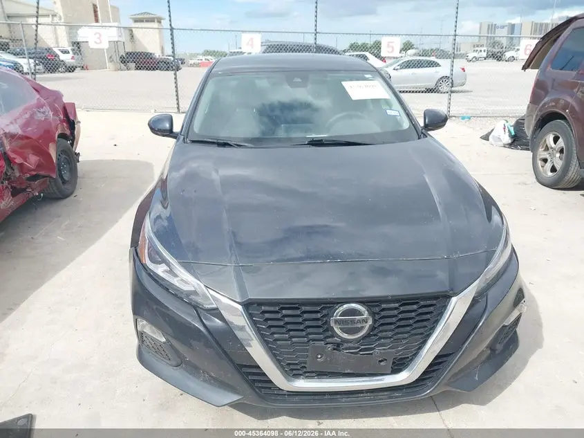 2022 NISSAN ALTIMA SV FWD