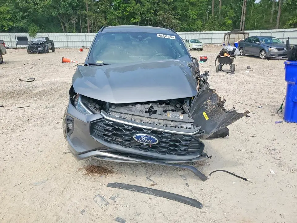 2023 FORD ESCAPE ST LINE SELECT  