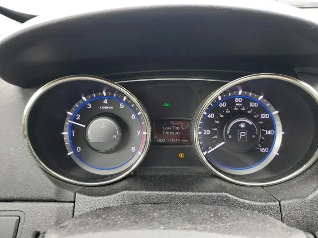 2012 HYUNDAI SONATA SE  