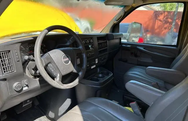 2015 GMC SAVANA CUTAWAY G3500  