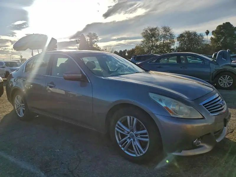 2010 INFINITI G37 BASE  