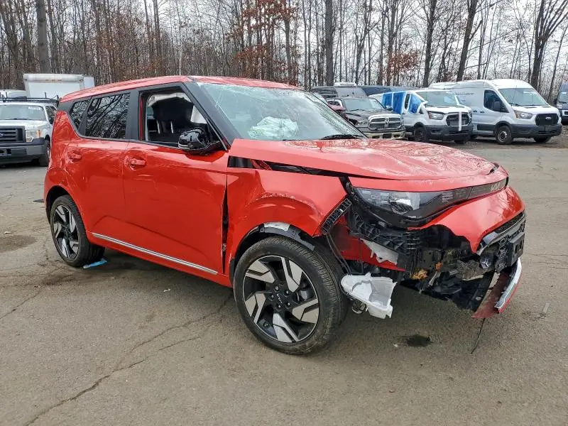 2025 KIA SOUL GT LINE  