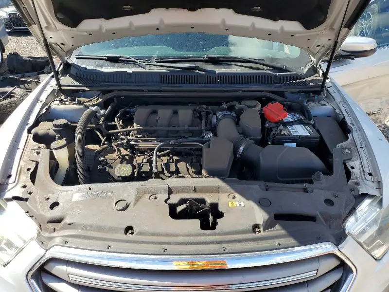 2016 FORD TAURUS SEL  