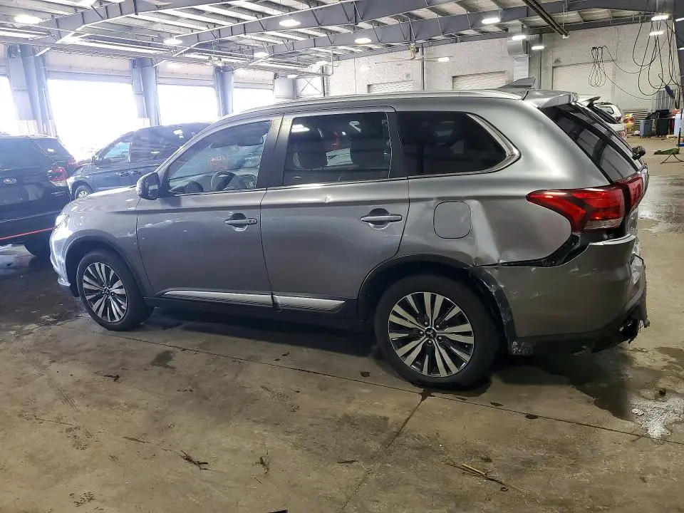 2020 MITSUBISHI OUTLANDER SE  