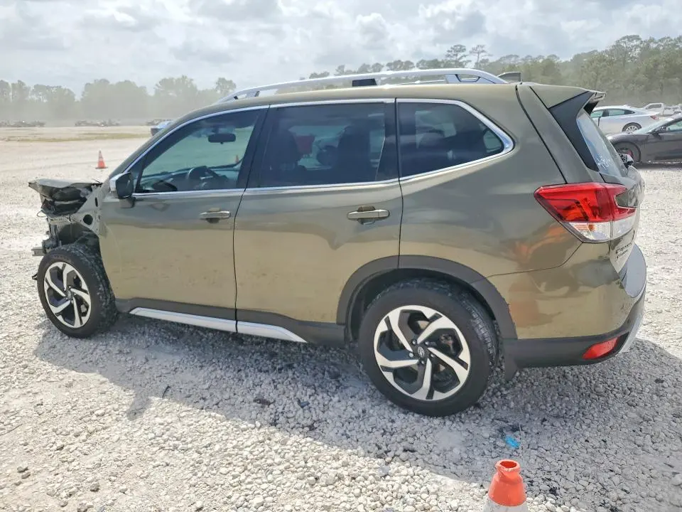 2022 SUBARU FORESTER TOURING  