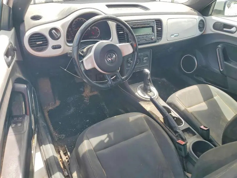 2013 VOLKSWAGEN BEETLE   