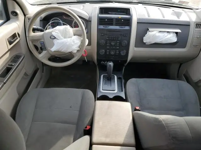 2011 FORD ESCAPE XLS  
