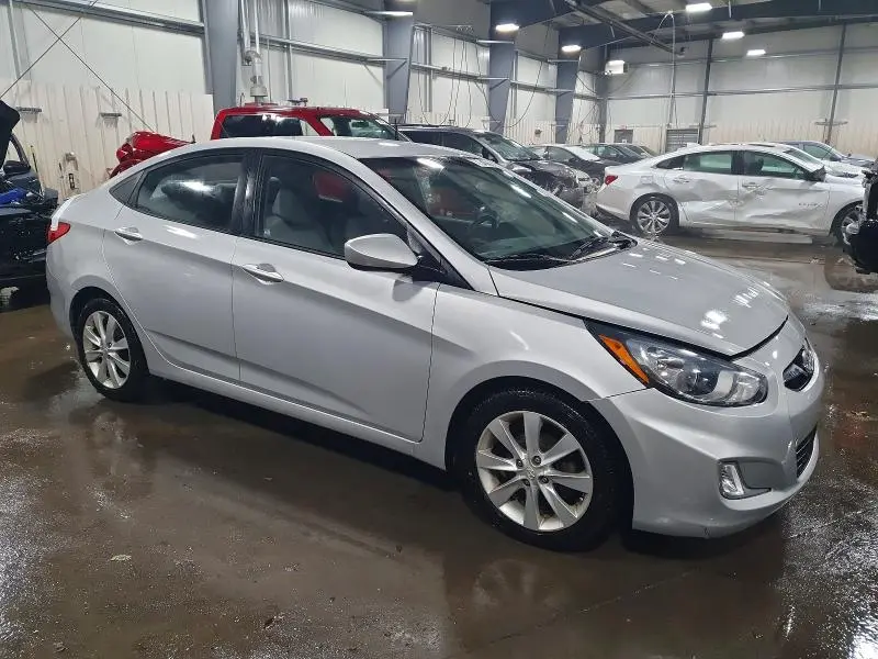 2012 HYUNDAI ACCENT GLS  