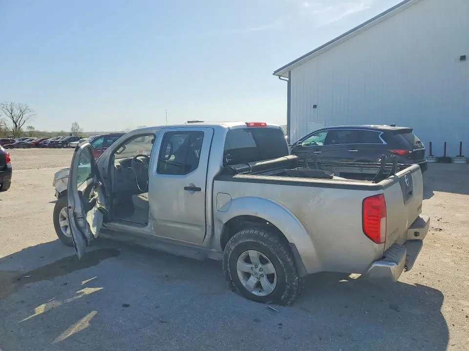 2012 NISSAN FRONTIER S  