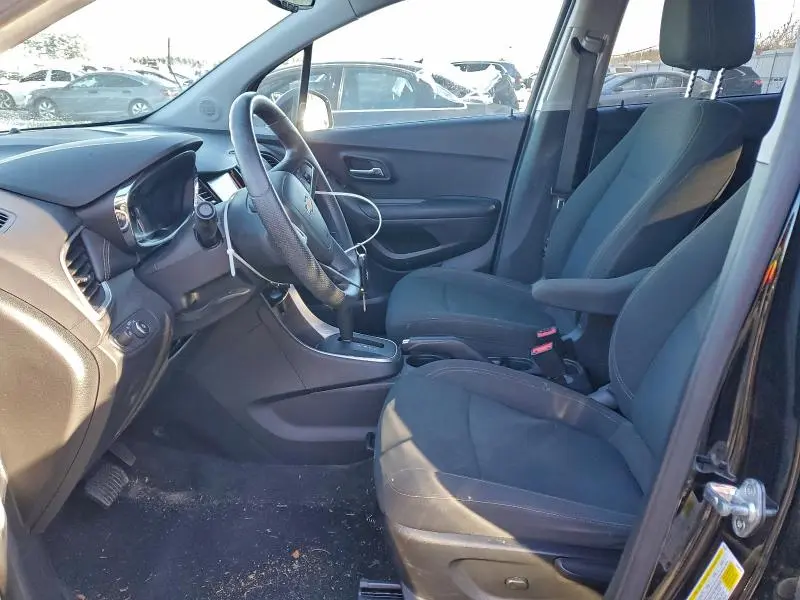 2021 CHEVROLET TRAX LS  