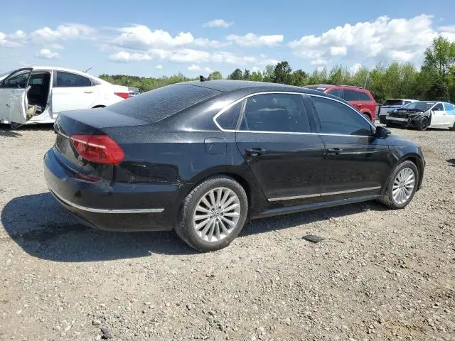 2016 VOLKSWAGEN PASSAT SE  