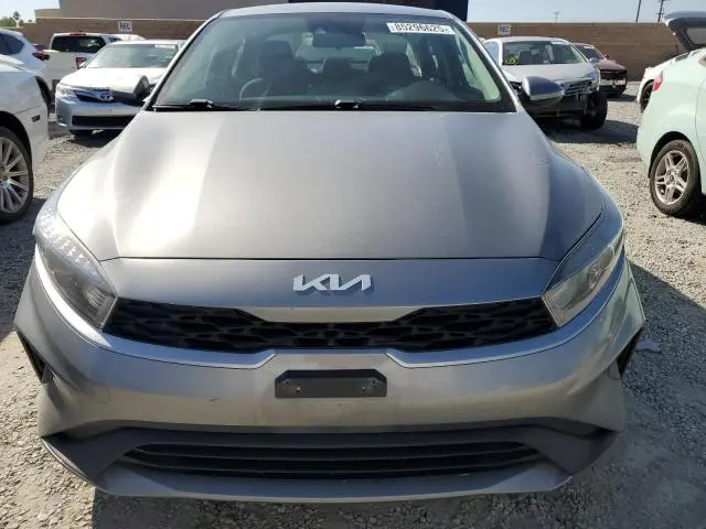 2022 KIA FORTE FE  