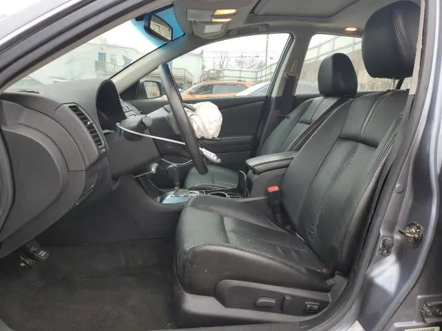 2010 NISSAN ALTIMA BASE  