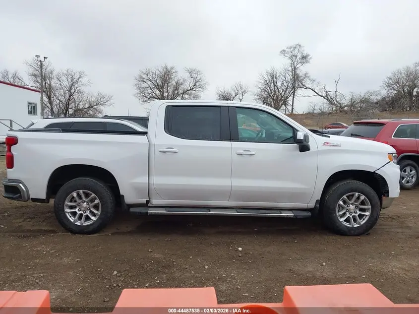 2024 CHEVROLET SILVERADO 1500 4WD  SHORT BED LT