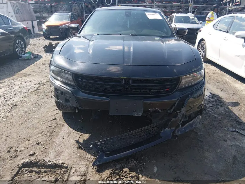 2015 DODGE CHARGER SXT