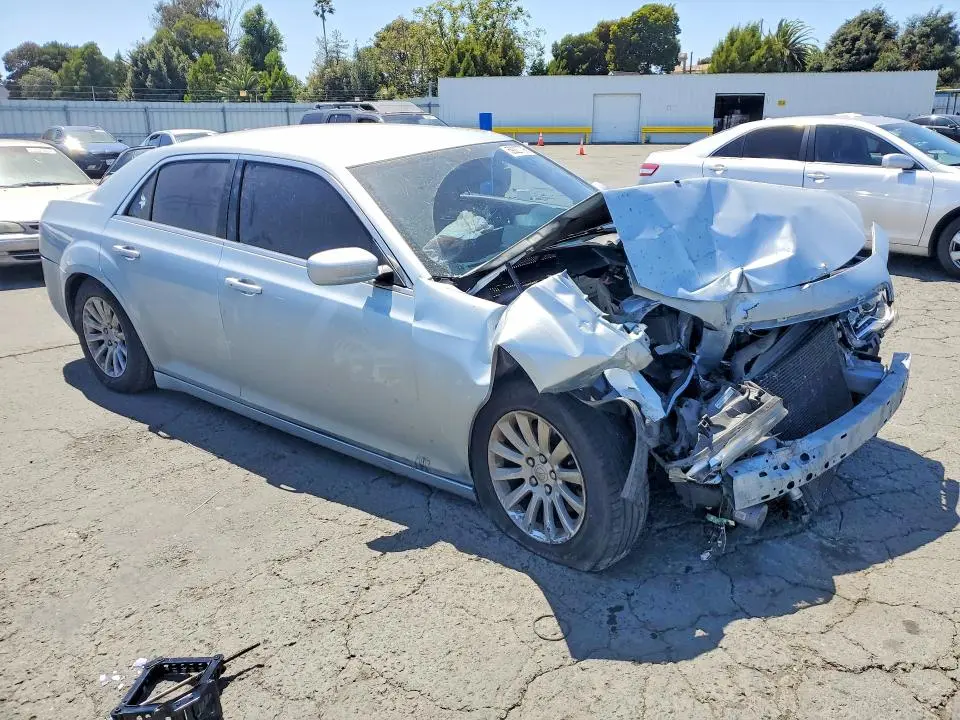 2013 CHRYSLER 300   