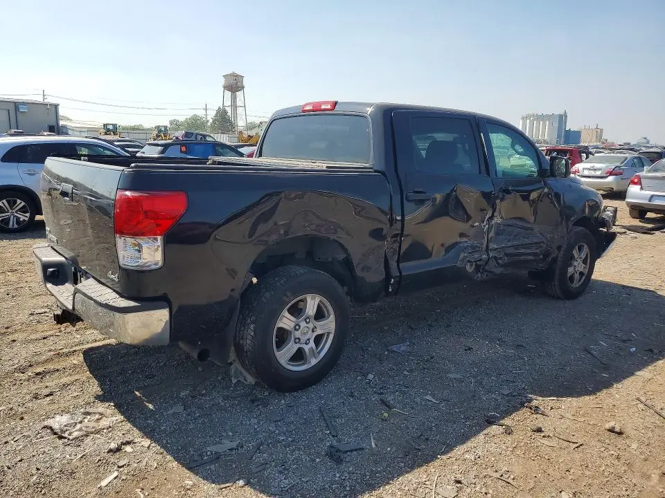 2011 TOYOTA TUNDRA CREWMAX SR5  