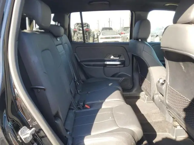 2023 MERCEDES-BENZ GLB 250  