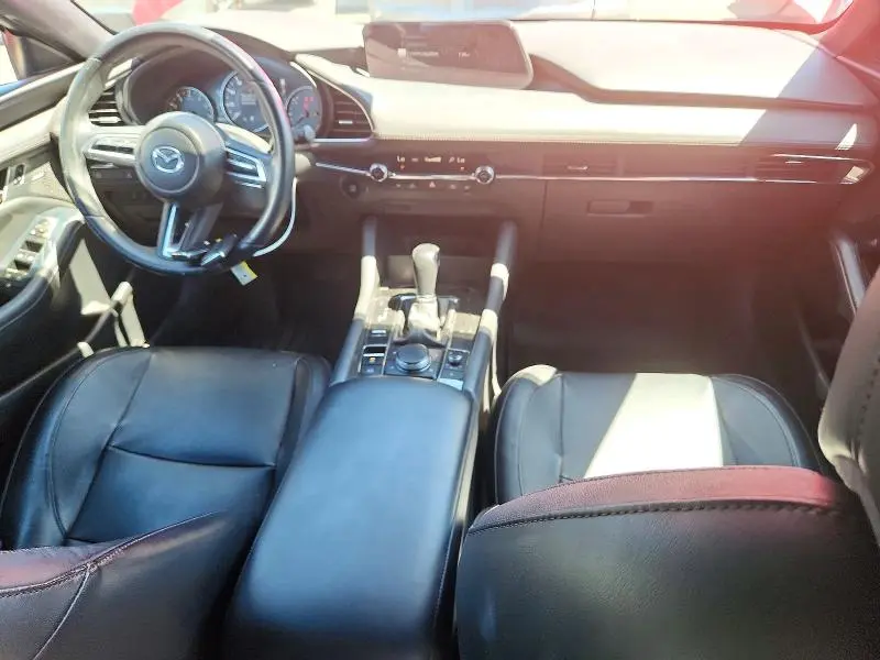 2019 MAZDA 3 PREMIUM  