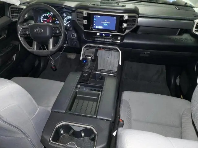 2023 TOYOTA TUNDRA CREWMAX SR  