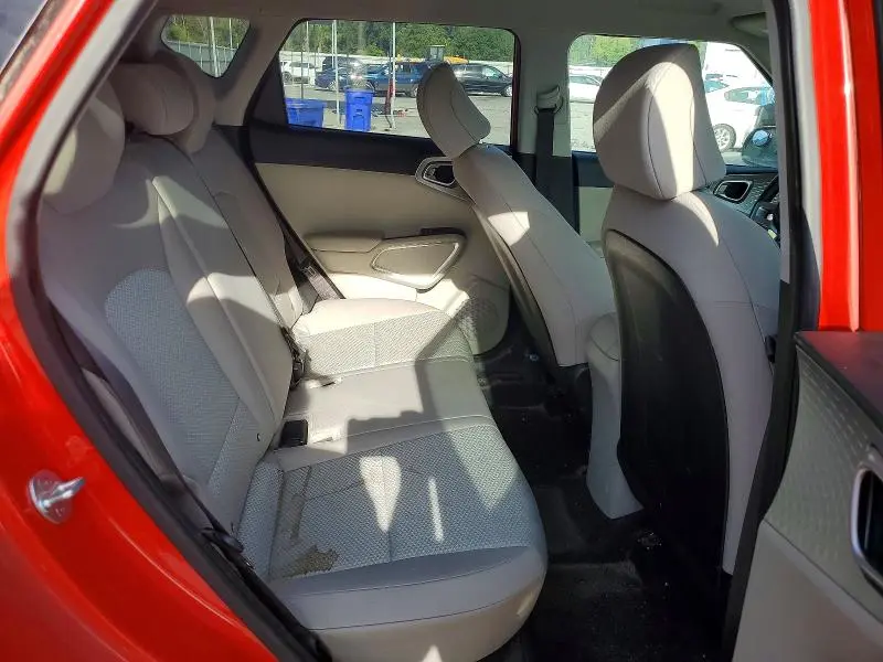 2020 KIA SOUL LX  