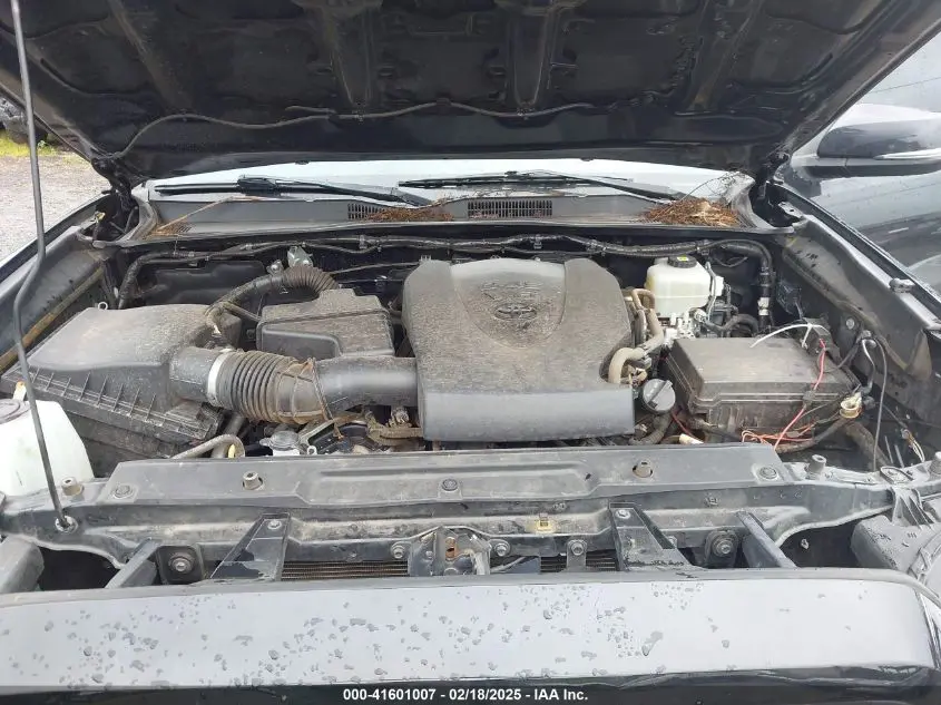 2021 TOYOTA TACOMA SR V6