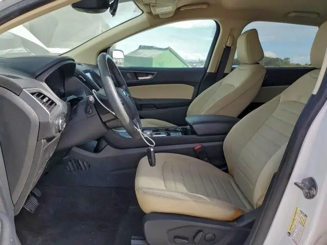 2020 FORD EDGE SE  