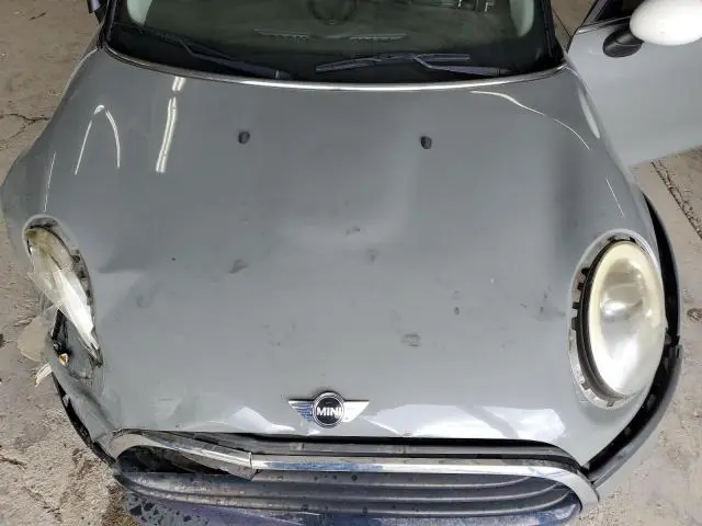 2016 MINI COOPER   