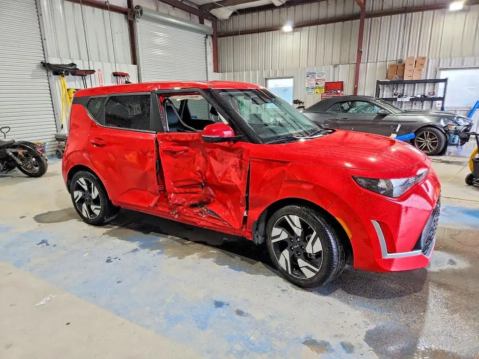 2025 KIA SOUL GT LINE  