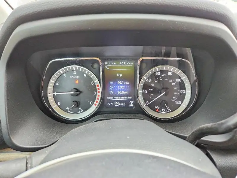 2017 NISSAN TITAN SL  