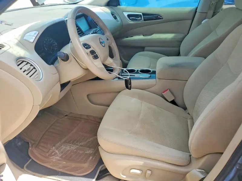 2014 NISSAN PATHFINDER SV  