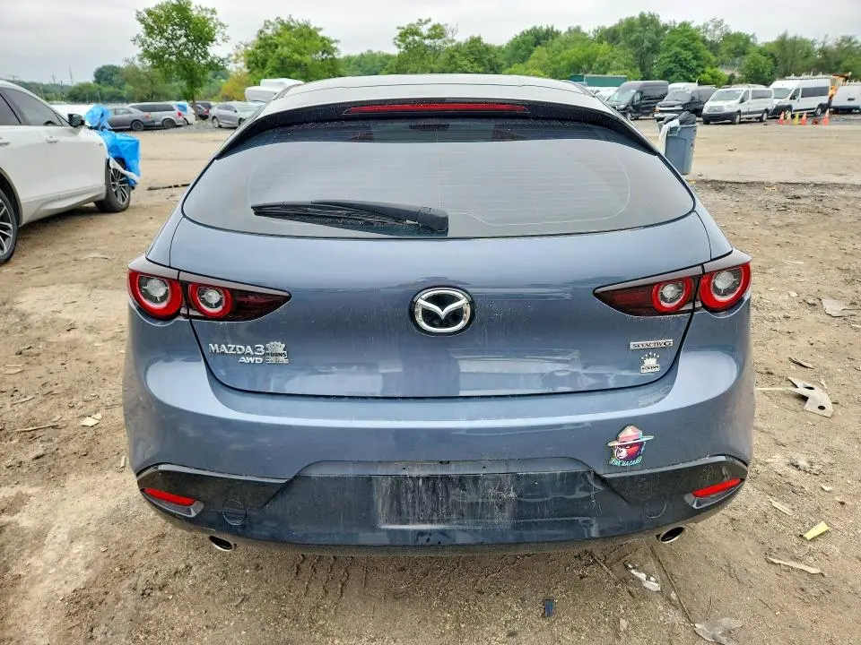 2024 MAZDA 3 PREFERRED  