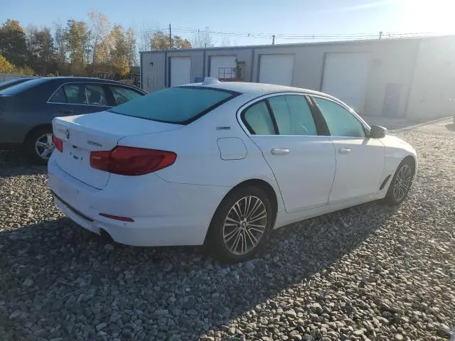 2018 BMW 530XE   