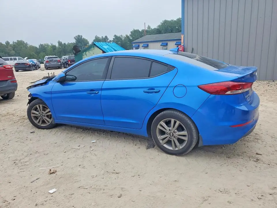 2017 HYUNDAI ELANTRA SE  